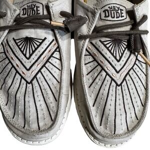 Hey Dude Wendy Western Choco Embroidered Canvas Loafers 40097-2YX Womens 10